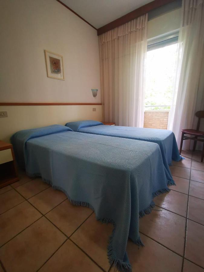 Villa Anny Lignano Sabbiadoro Exterior photo